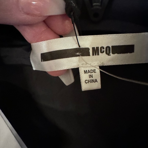 MCQ puffer jacket - Picture 4 of 10